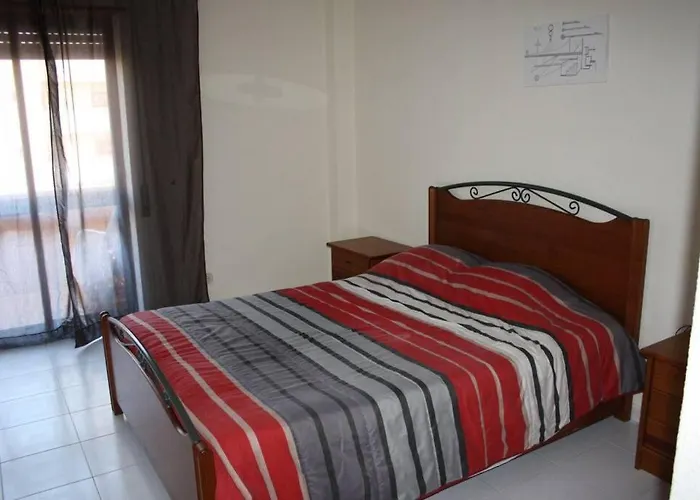 Apartamento T1 Ferias - Da Rocha *